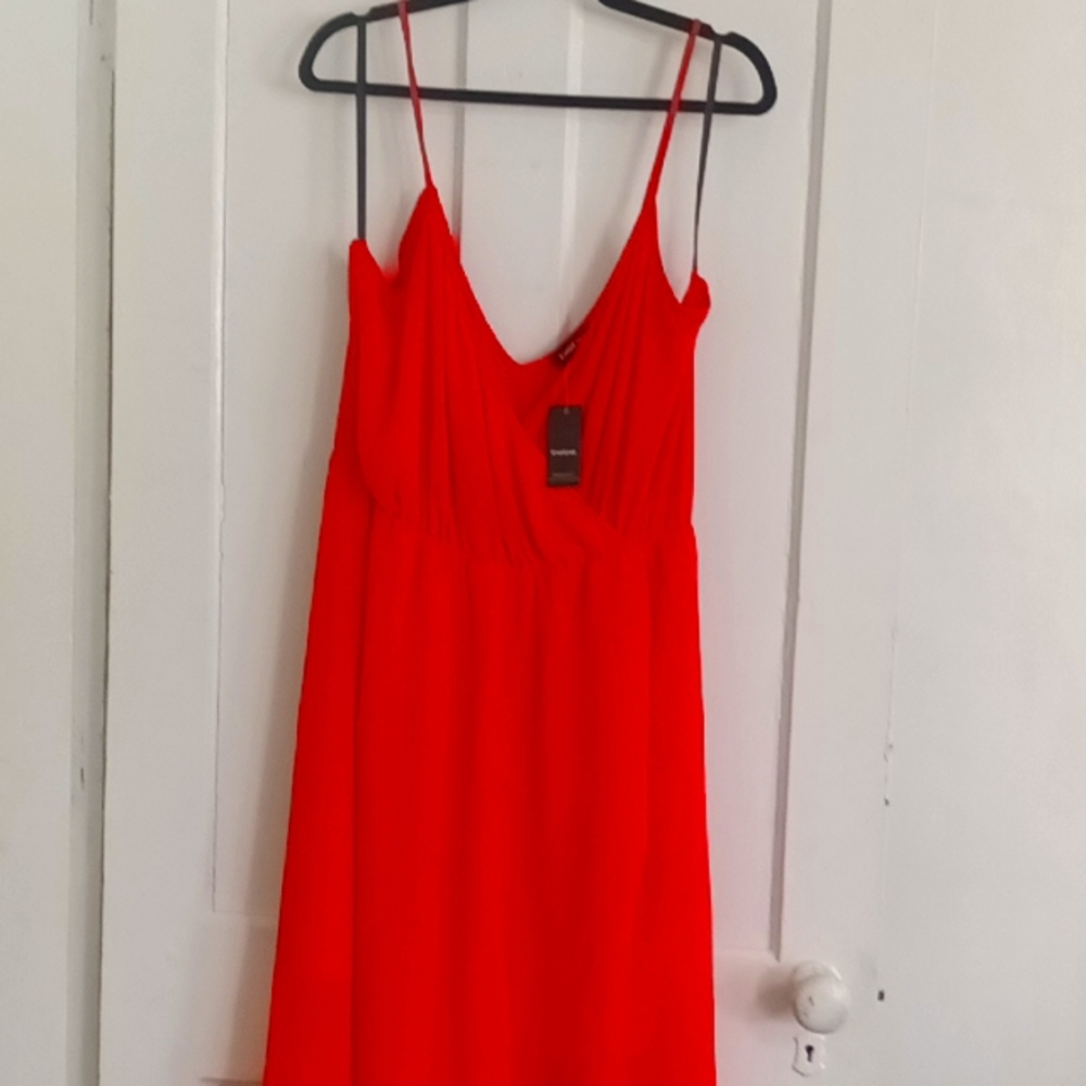 NWT BEBE Hi-Low Dress Size XL-TG Gorgeous Rich Orange🔥